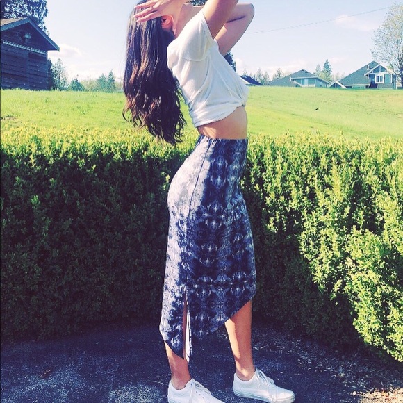 Asymmetric Designer Cotton Knit Slit Pencil Skirt - Picture 8 of 8